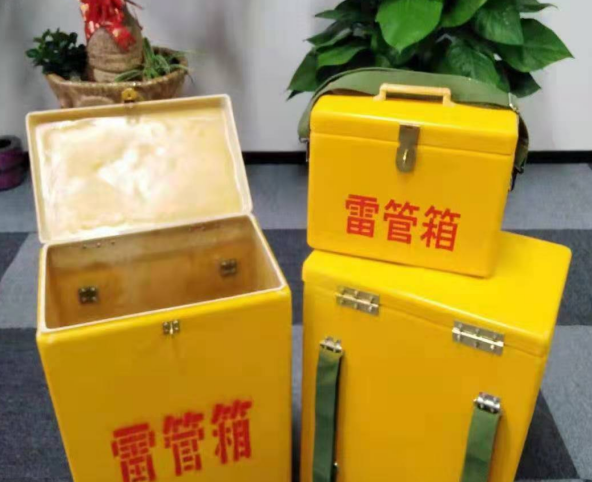 定远玻璃钢雷管箱有哪些特点